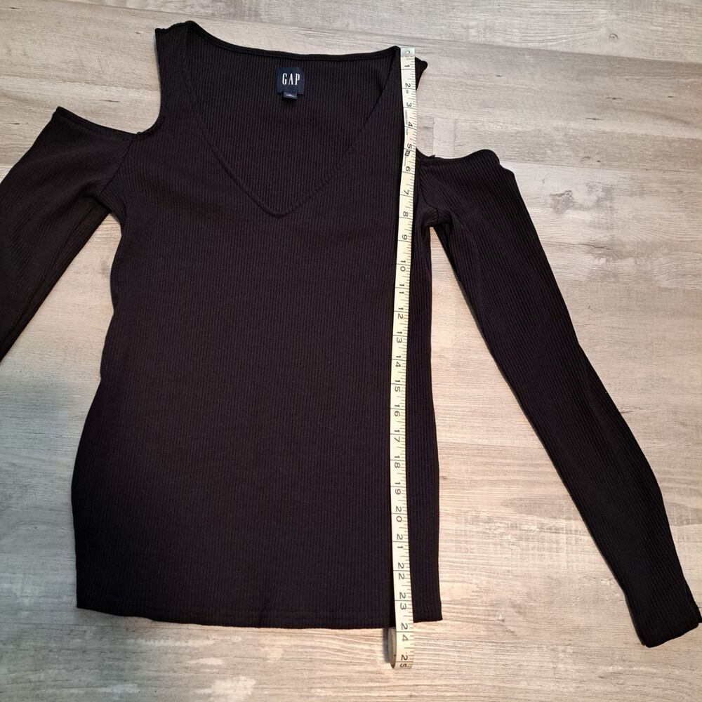 Gap Black Long Sleeved Top Cold Shoulder Size M - Picture 4 of 8